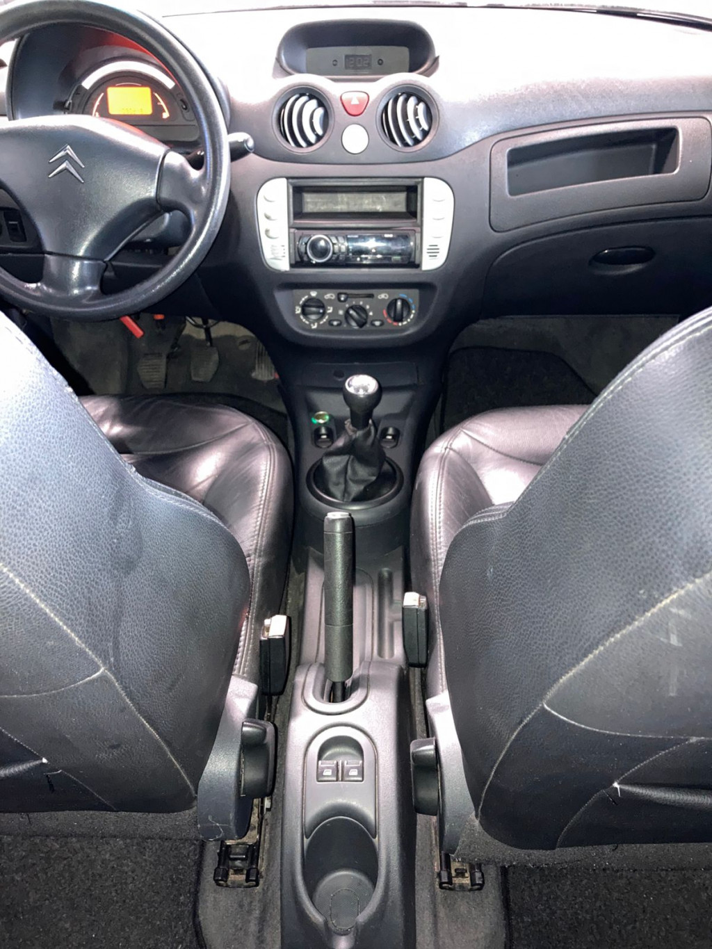 Imagem do veículo CITROËN C3 1.4 I GLX 8V GASOLINA 4P MANUAL