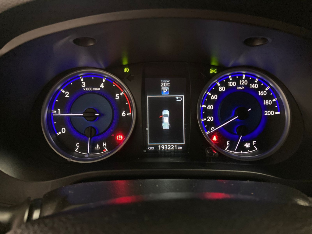 Imagem do veículo TOYOTA HILUX 2.8 D-4D TURBO DIESEL CD SRX 4X4 AUTOMÁTICO