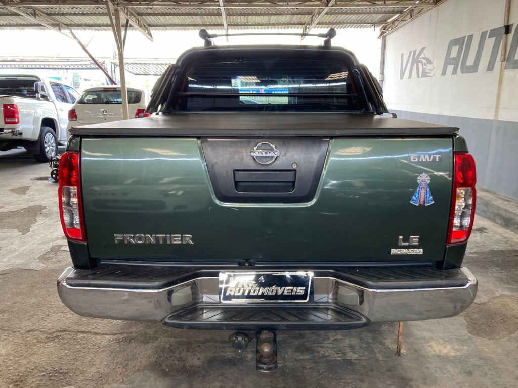 Imagem do veículo NISSAN FRONTIER 2.5 LE 4X4 CD TURBO ELETRONIC DIESEL 4P MANUAL