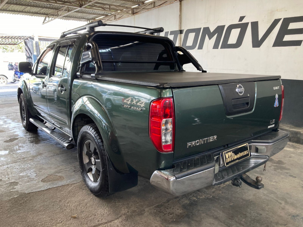 Imagem do veículo NISSAN FRONTIER 2.5 LE 4X4 CD TURBO ELETRONIC DIESEL 4P MANUAL