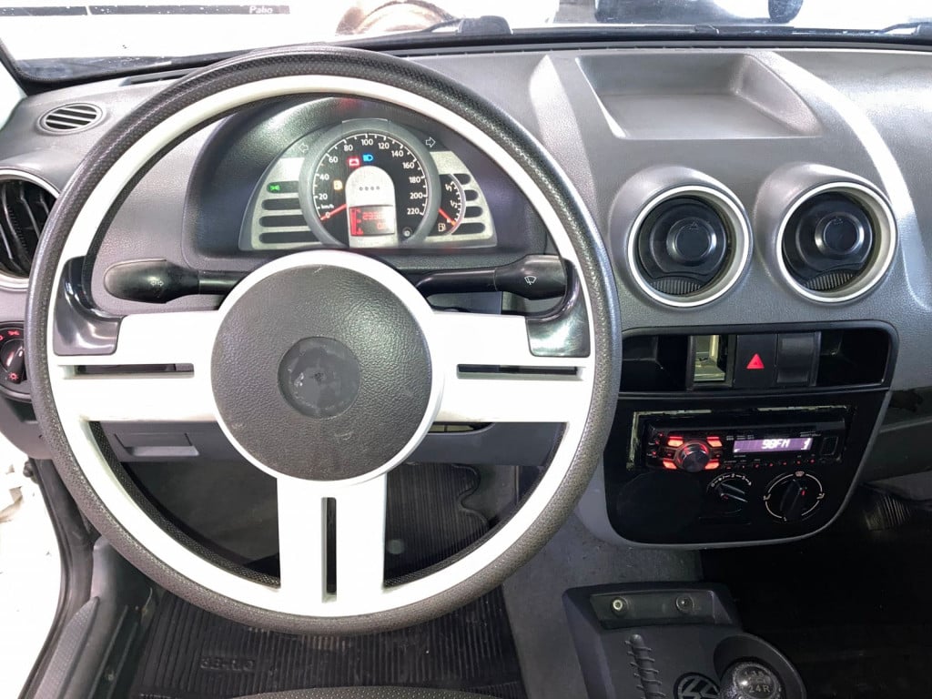 Imagem do veículo VOLKSWAGEN SAVEIRO 1.6 MI CS 8V FLEX 2P MANUAL G.IV