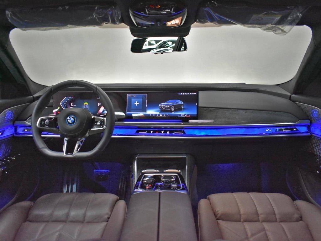 Imagem do veículo BMW I7 XDRIVE 60 M SPORT AUT. (ELÉTRICO) 2024