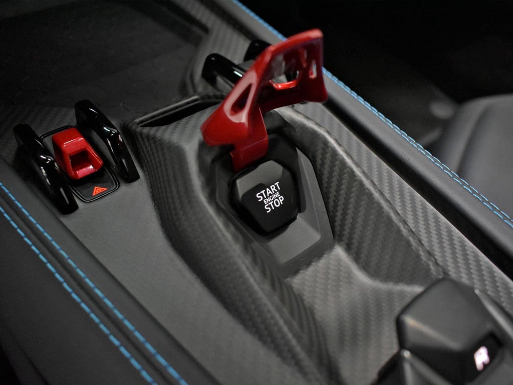 Imagem do veículo LAMBORGHINI REVUELTO COUPE LP 1015-4 (HIB) 2024