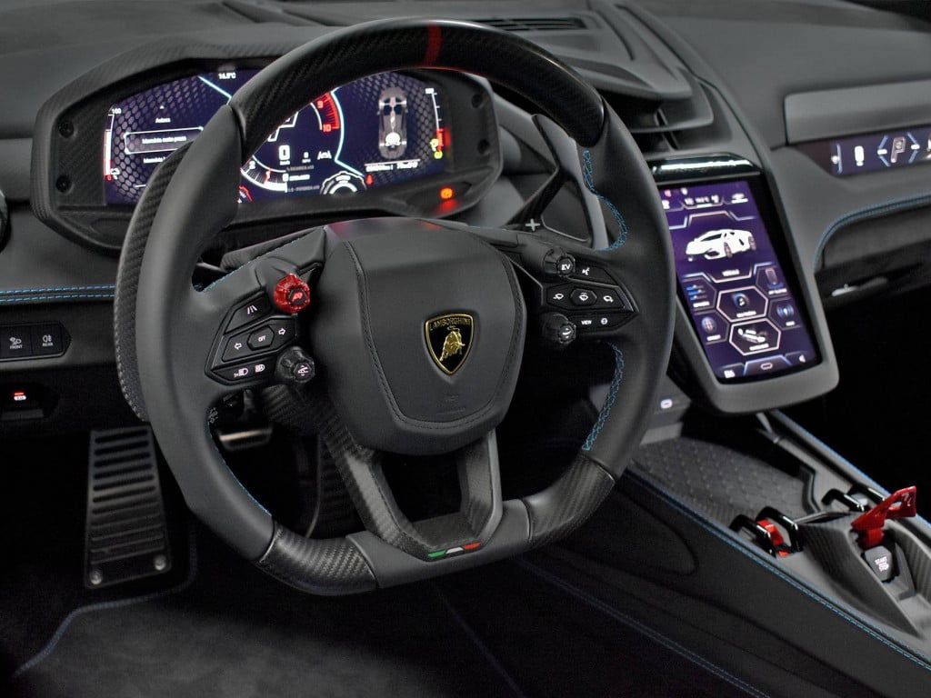 Imagem do veículo LAMBORGHINI REVUELTO COUPE LP 1015-4 (HIB) 2024
