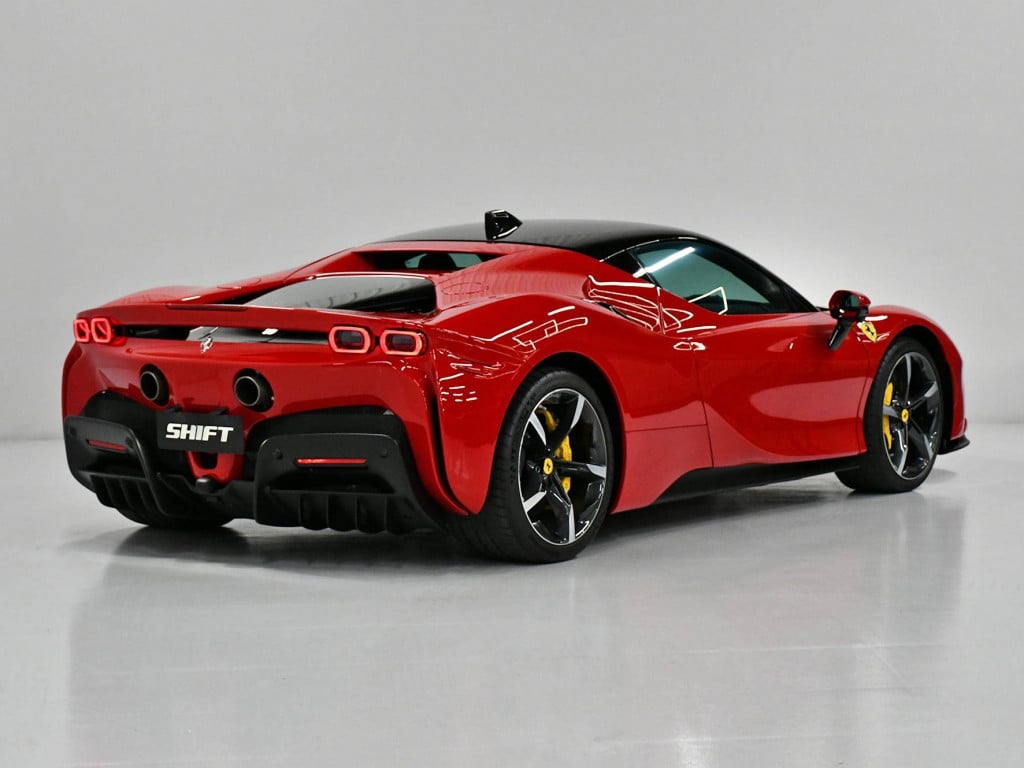 Imagem do veículo FERRARI SF90 STRADALE 2022
