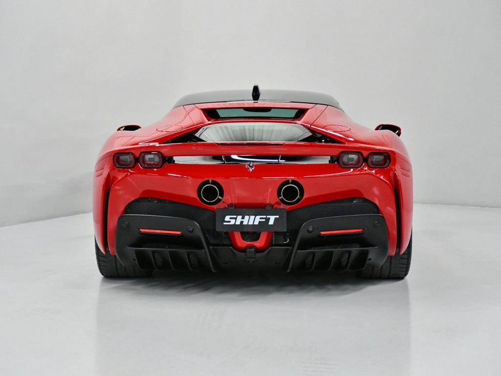 Imagem do veículo FERRARI SF90 STRADALE 2022