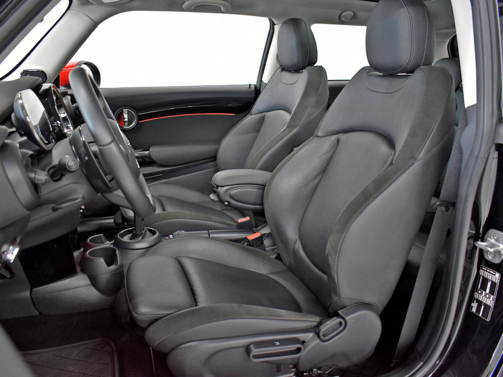 Imagem do veículo MINI COOPER S TOP 2.0 2023