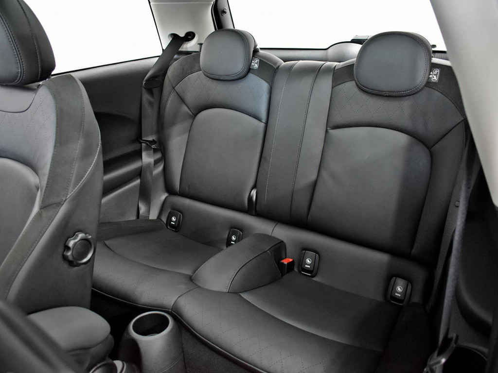 Imagem do veículo MINI COOPER S TOP 2.0 2023