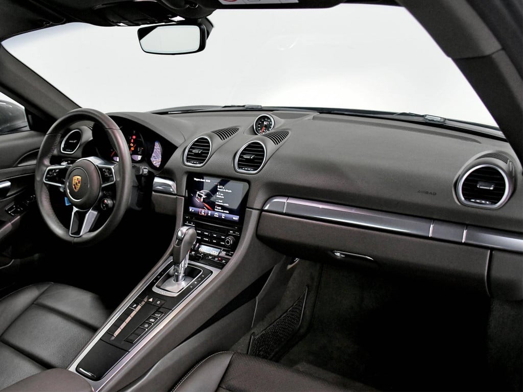 Imagem do veículo PORSCHE 718 CAYMAN 2.0 300CV 2022
