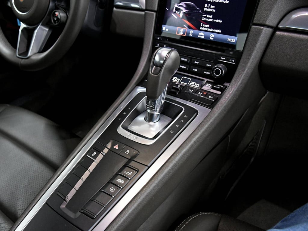 Imagem do veículo PORSCHE 718 CAYMAN 2.0 300CV 2022