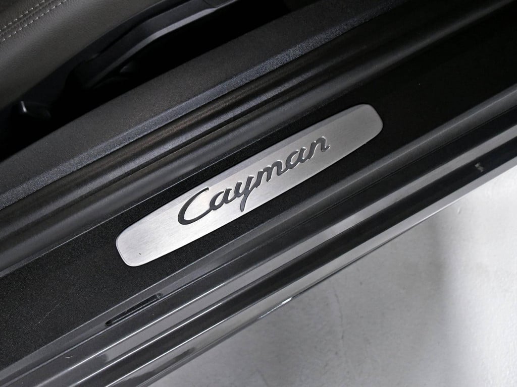Imagem do veículo PORSCHE 718 CAYMAN 2.0 300CV 2022