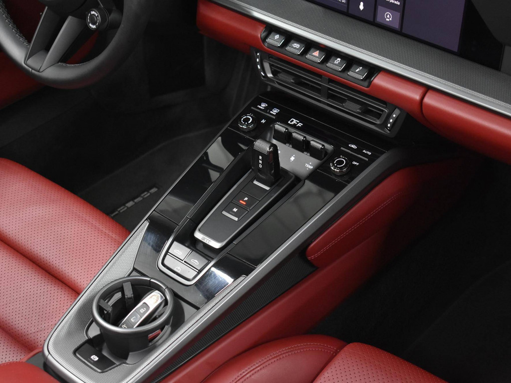 Imagem do veículo PORSCHE 911 CARRERA S CABRIOLET 3.0 2021