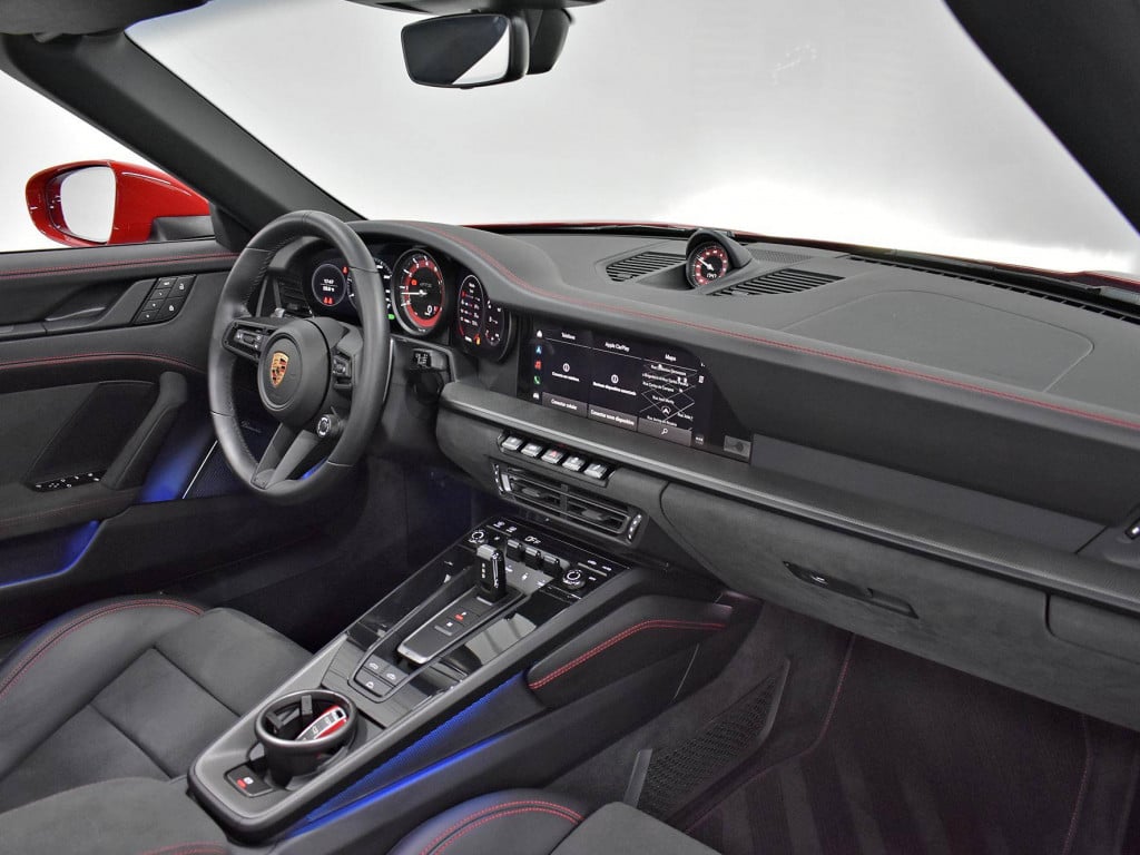 Imagem do veículo PORSCHE 911 CARRERA 4 GTS CABRI. 3.0 24V (992) 2023