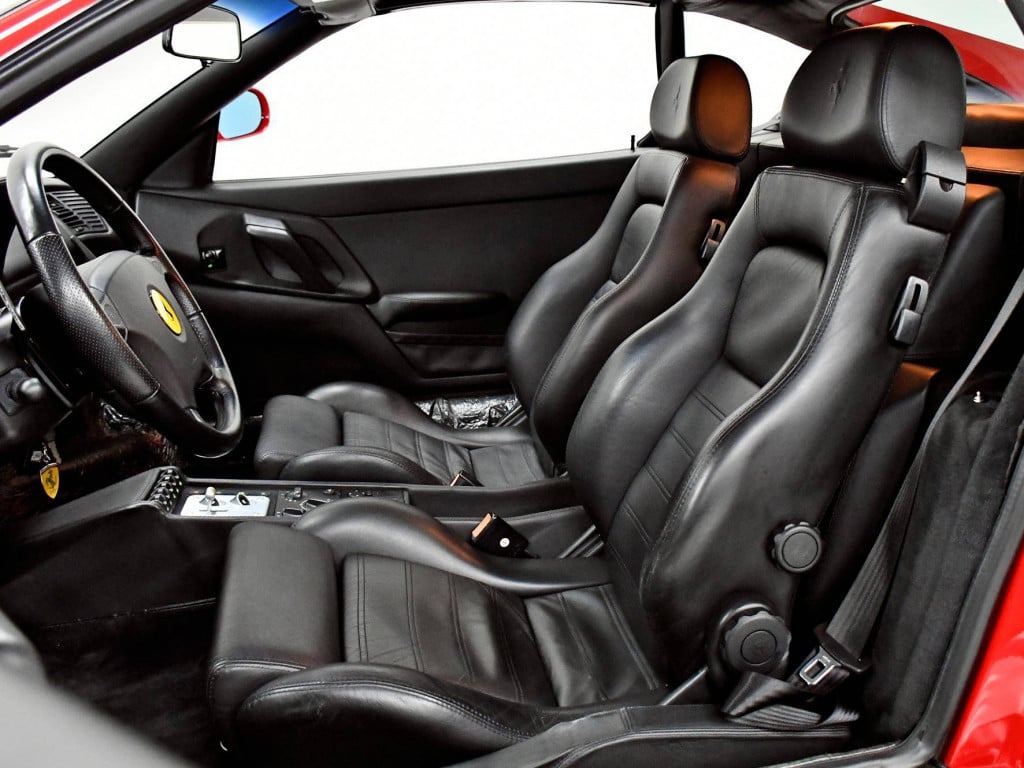 Imagem do veículo FERRARI 355 F-1 GTS 3.5 2P 1999