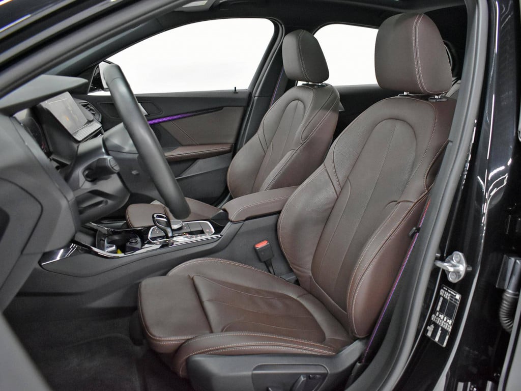Imagem do veículo BMW 118I M SPORT 1.5 TB 12V AUT. 5P 2024