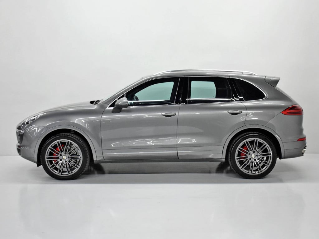 Imagem do veículo PORSCHE CAYENNE V6 3.6 4X4 300CV 2016