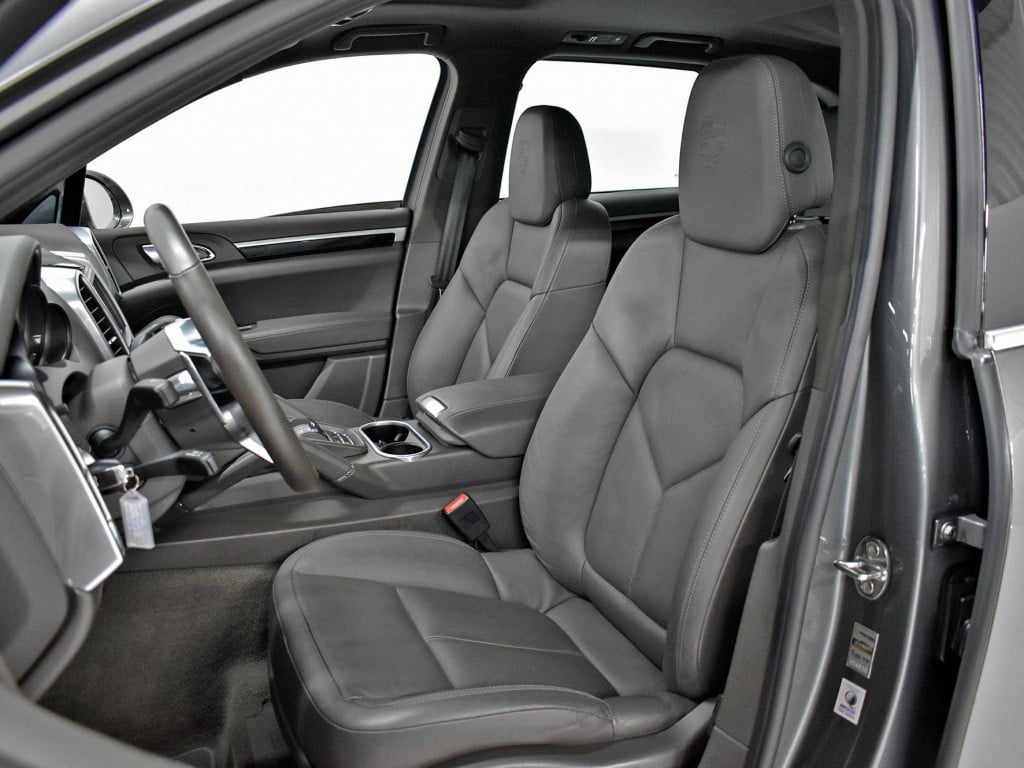 Imagem do veículo PORSCHE CAYENNE V6 3.6 4X4 300CV 2016