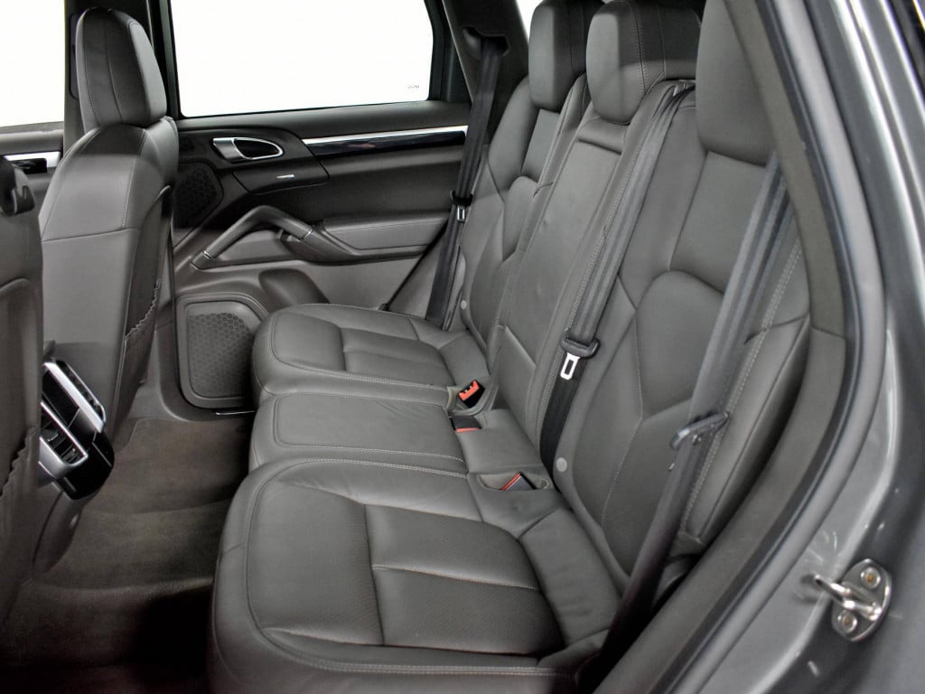 Imagem do veículo PORSCHE CAYENNE V6 3.6 4X4 300CV 2016