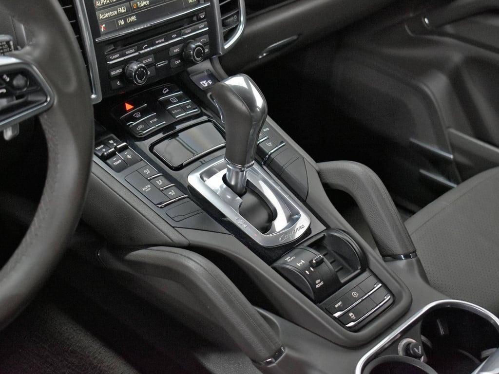 Imagem do veículo PORSCHE CAYENNE V6 3.6 4X4 300CV 2016