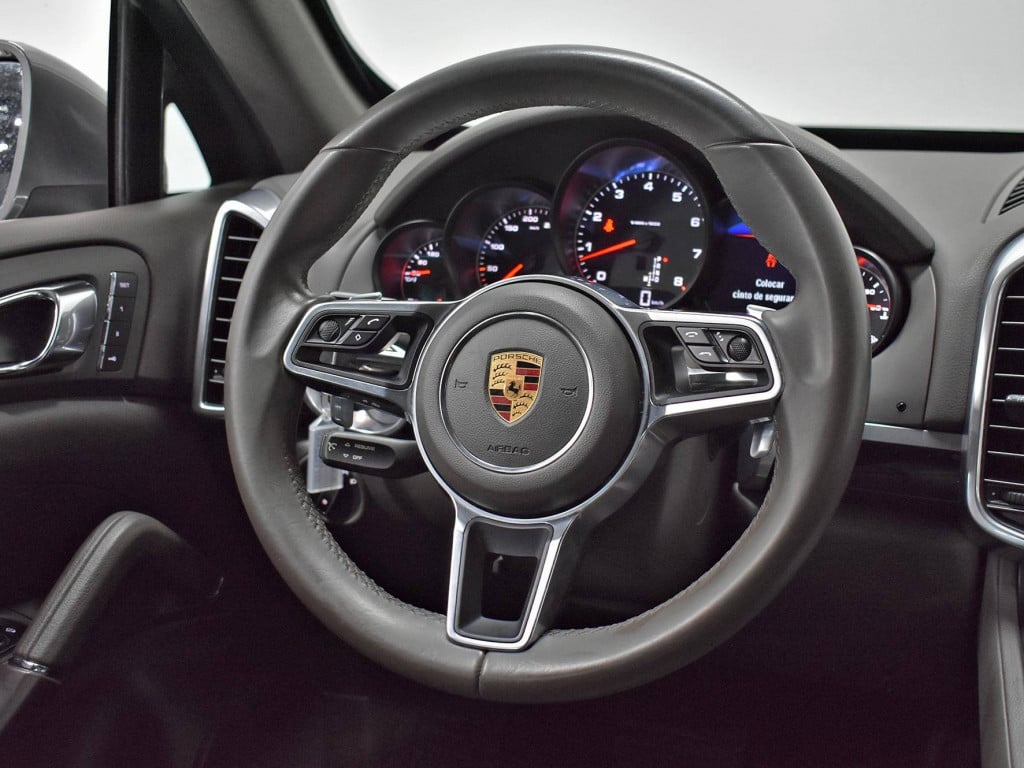 Imagem do veículo PORSCHE CAYENNE V6 3.6 4X4 300CV 2016