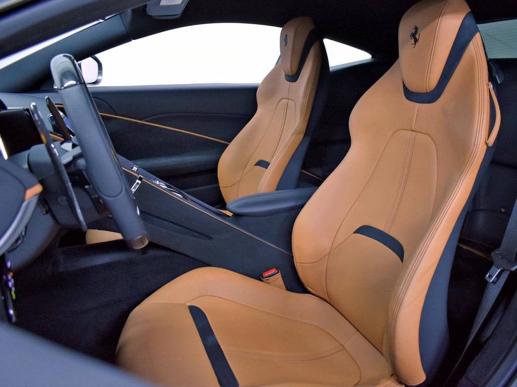 Imagem do veículo FERRARI ROMA 3.9 V8 620CV 2024