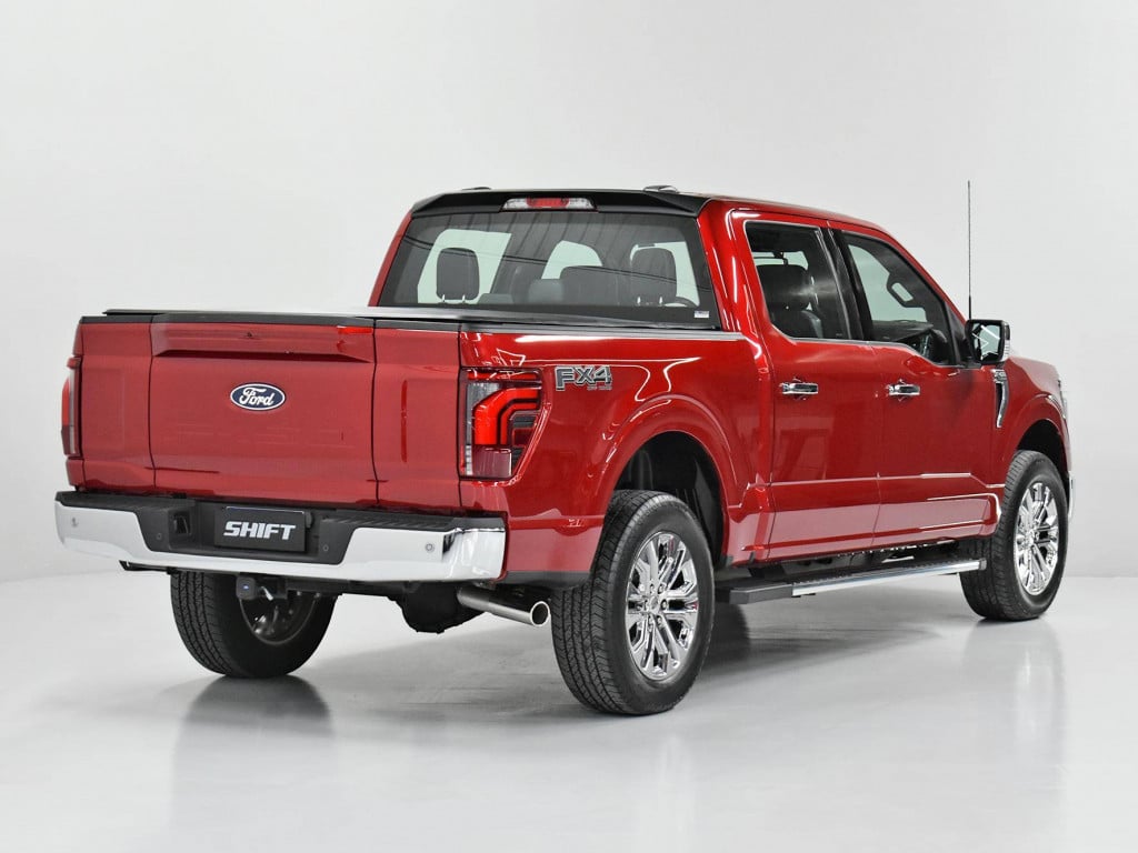 Imagem do veículo FORD F-150 LARIAT 2024