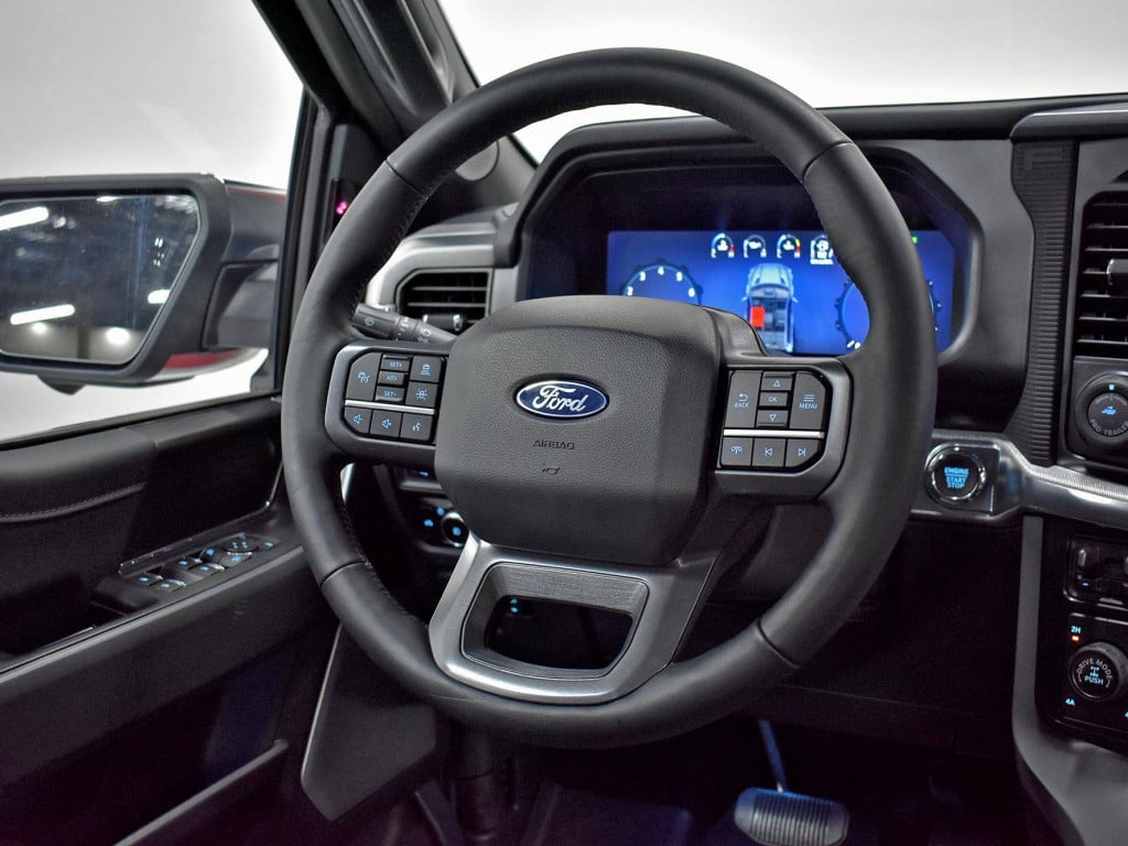 Imagem do veículo FORD F-150 LARIAT 2024