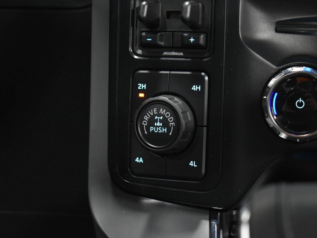 Imagem do veículo FORD F-150 LARIAT 2024