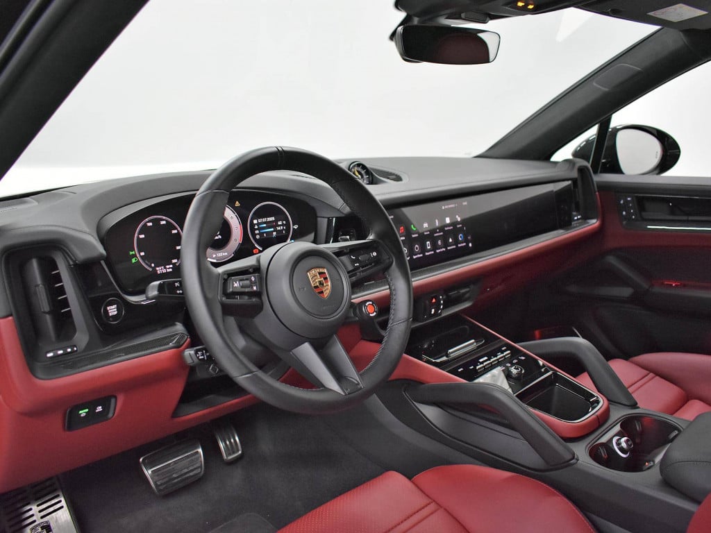 Imagem do veículo PORSCHE CAYENNE TURBO GT 4.0 V8 2024