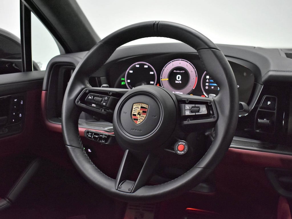 Imagem do veículo PORSCHE CAYENNE TURBO GT 4.0 V8 2024