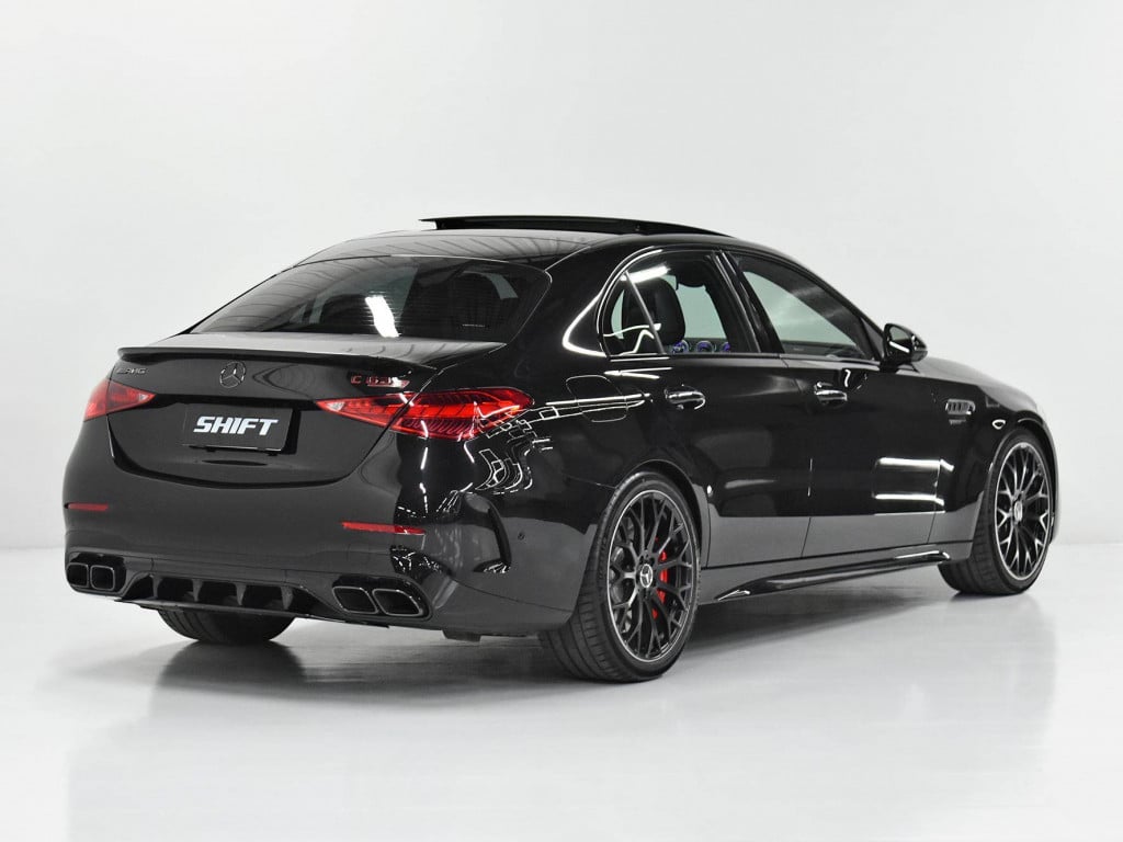 Imagem do veículo MERCEDES-BENZ C-63 AMG S E PERFORMANCE (HÍBRIDO) 2024