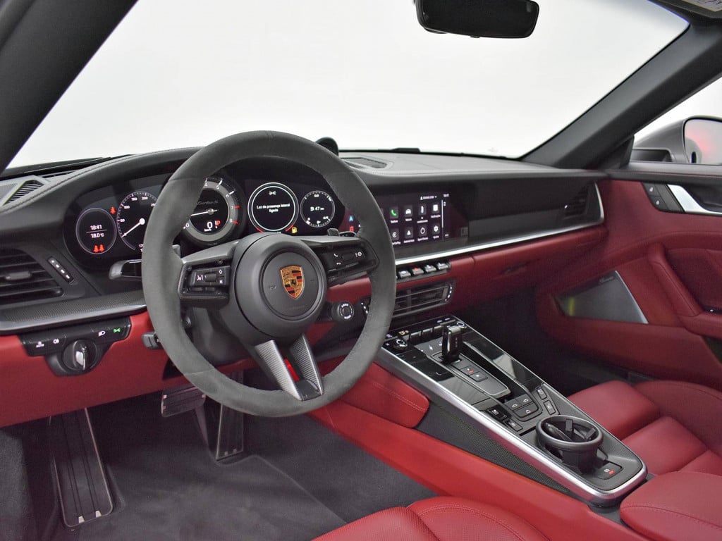 Imagem do veículo PORSCHE 911 Turbo S Cabriolet 3.6/3.8(991/992) 2023