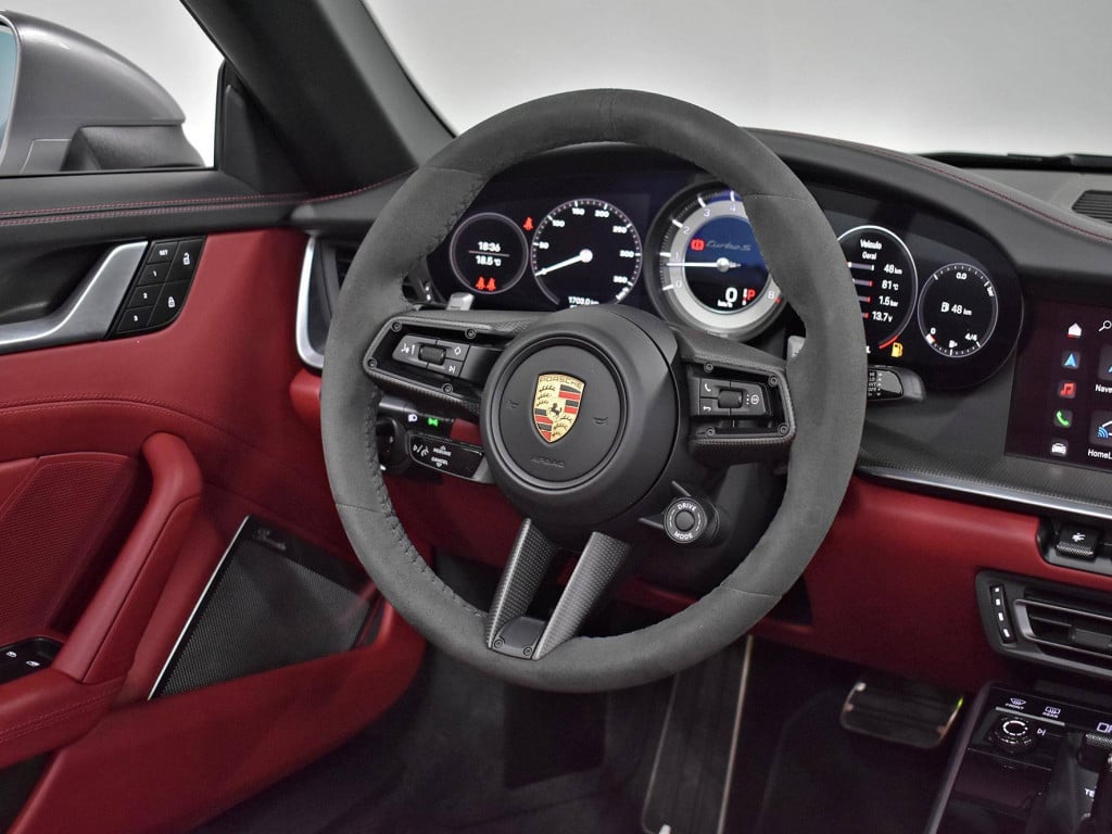Imagem do veículo PORSCHE 911 Turbo S Cabriolet 3.6/3.8(991/992) 2023