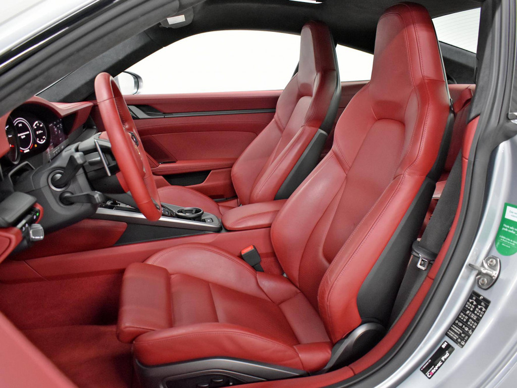 Imagem do veículo PORSCHE 911 CARRERA COUPE 3.0 (991/992) 2020