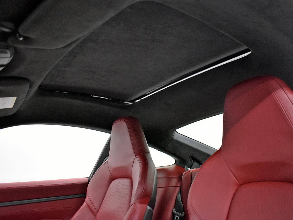 Imagem do veículo PORSCHE 911 CARRERA COUPE 3.0 (991/992) 2020