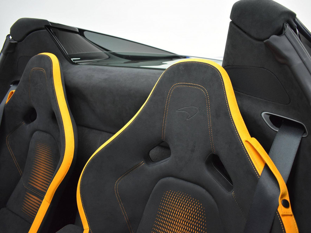 Imagem do veículo MCLAREN 750S Spider 4.0 Bi-Turbo V8 2p. 2024