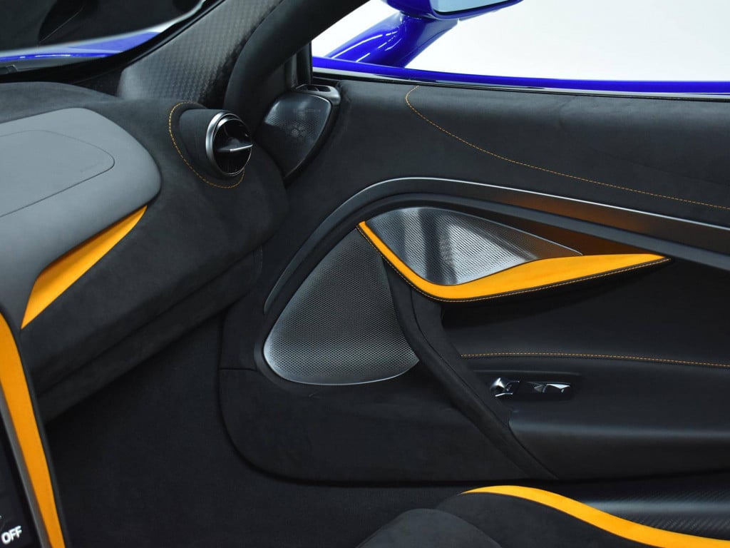 Imagem do veículo MCLAREN 750S Spider 4.0 Bi-Turbo V8 2p. 2024