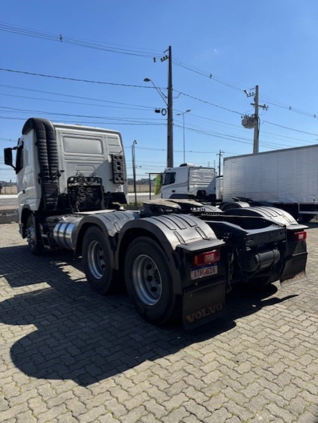 Imagem do veículo VOLVO FH 440 6x2