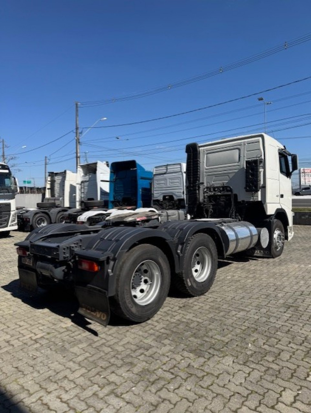Imagem do veículo VOLVO FH 440 6x2