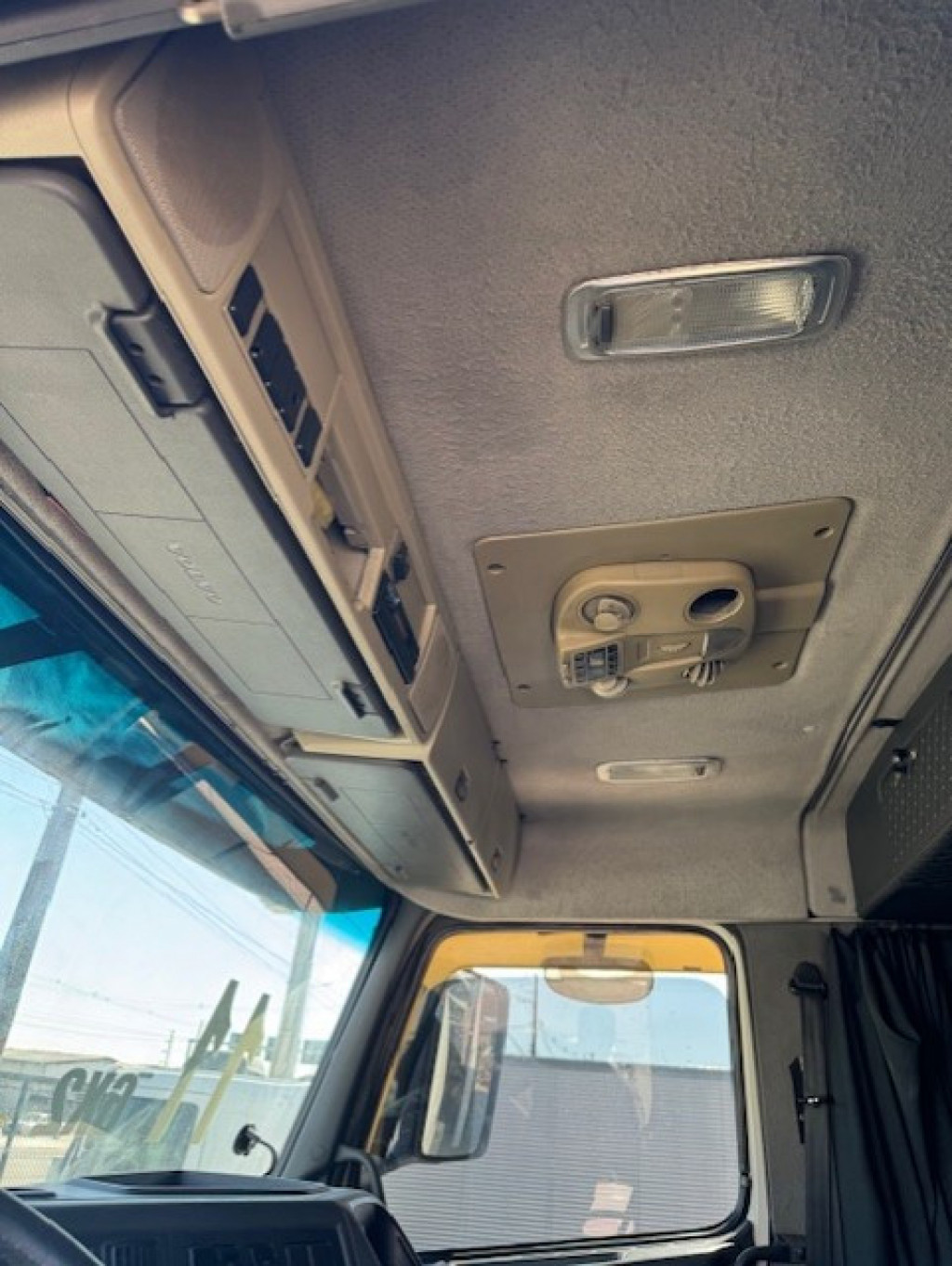 Imagem do veículo VOLVO FH 440 6x2