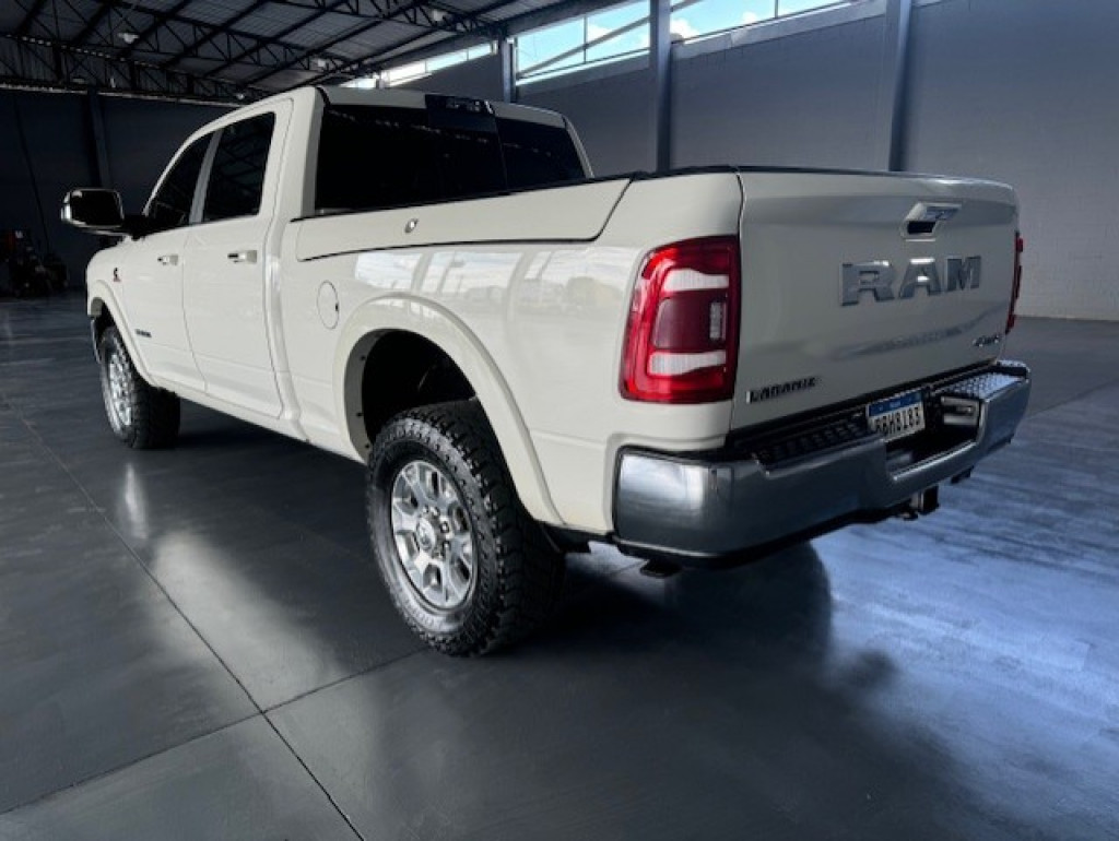 Imagem do veículo RAM 2500 LARAMIE 6.7 TURBO DIESEL  CD 4X4 AUTOMÁTICO