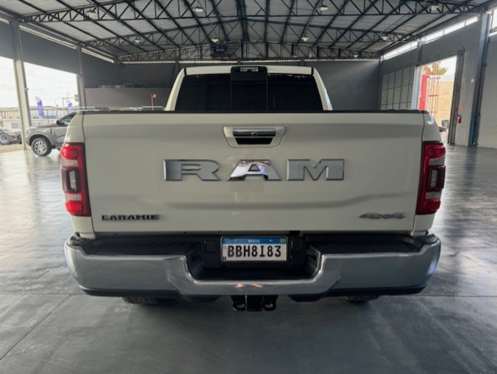 Imagem do veículo RAM 2500 LARAMIE 6.7 TURBO DIESEL  CD 4X4 AUTOMÁTICO