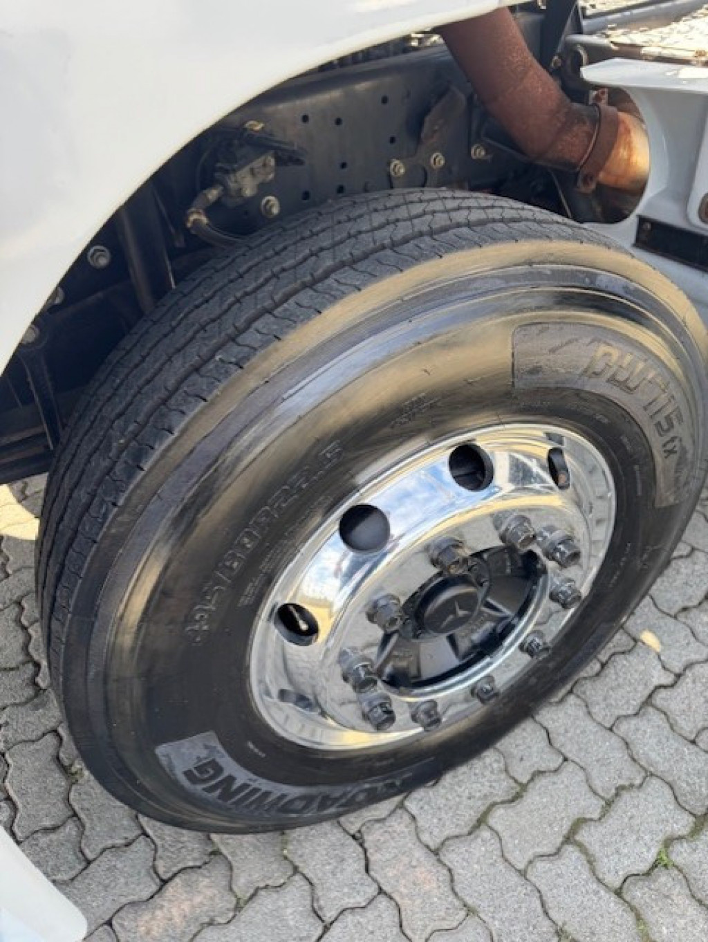Imagem do veículo MERCEDES-BENZ Axor 2544 S 6x2 2P (E5)