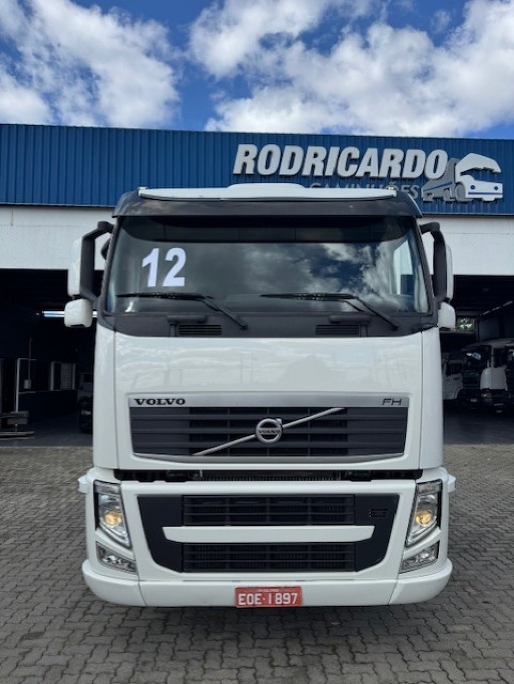 Imagem do veículo VOLVO FH 460 6x2