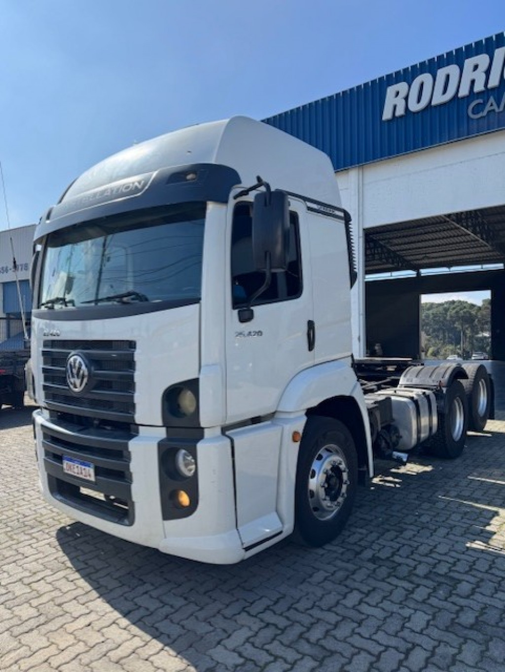 Imagem do veículo VOLKSWAGEN 25-420 Constellation 6x2 2P (E5)