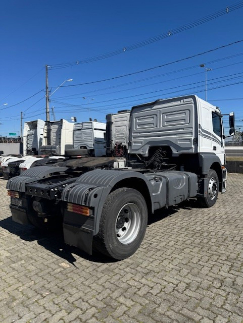 Imagem do veículo MERCEDES-BENZ Axor 1933 S 2P (E5)