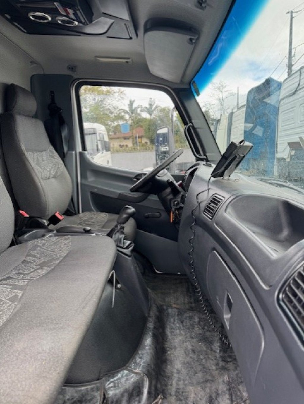 Imagem do veículo MERCEDES-BENZ Accelo 815 2P (E5)