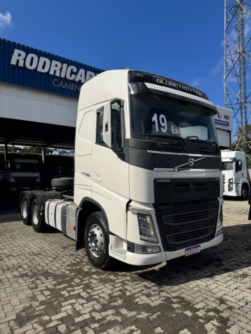 Imagem do veículo VOLVO FH 500 6x4 T (E5)