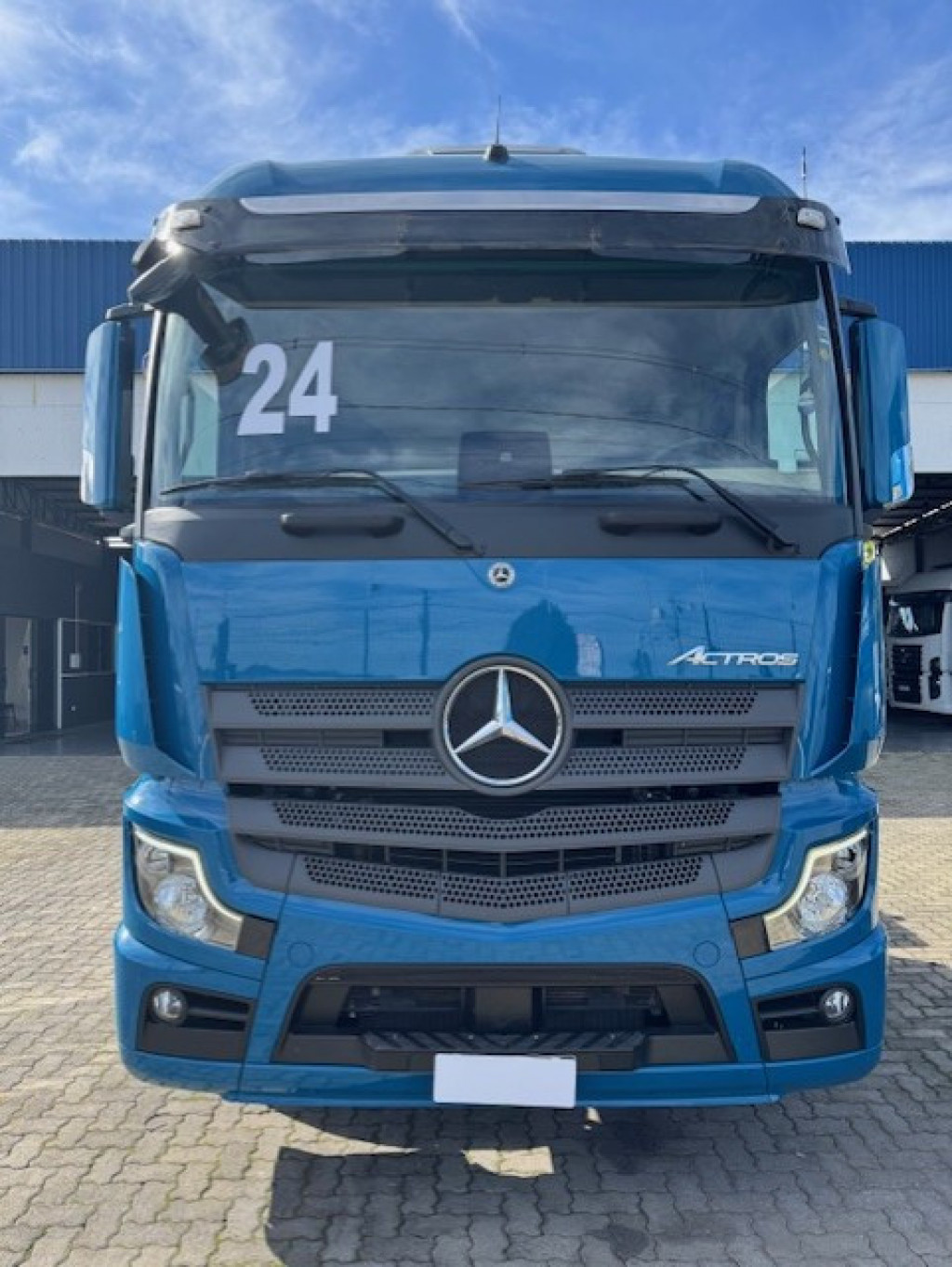 Imagem do veículo MERCEDES-BENZ Actros 2653