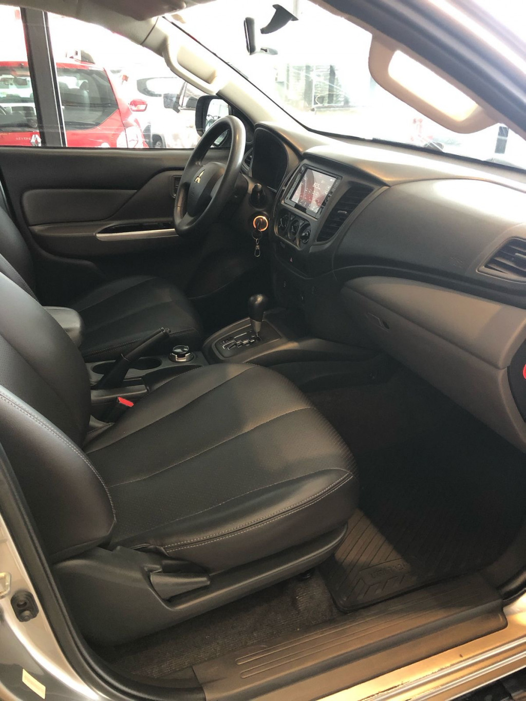 Imagem do veículo MITSUBISHI L200 TRITON 2.4 16V TURBO DIESEL OUTDOOR GLS CD 4X4 AUTOMÁTICO